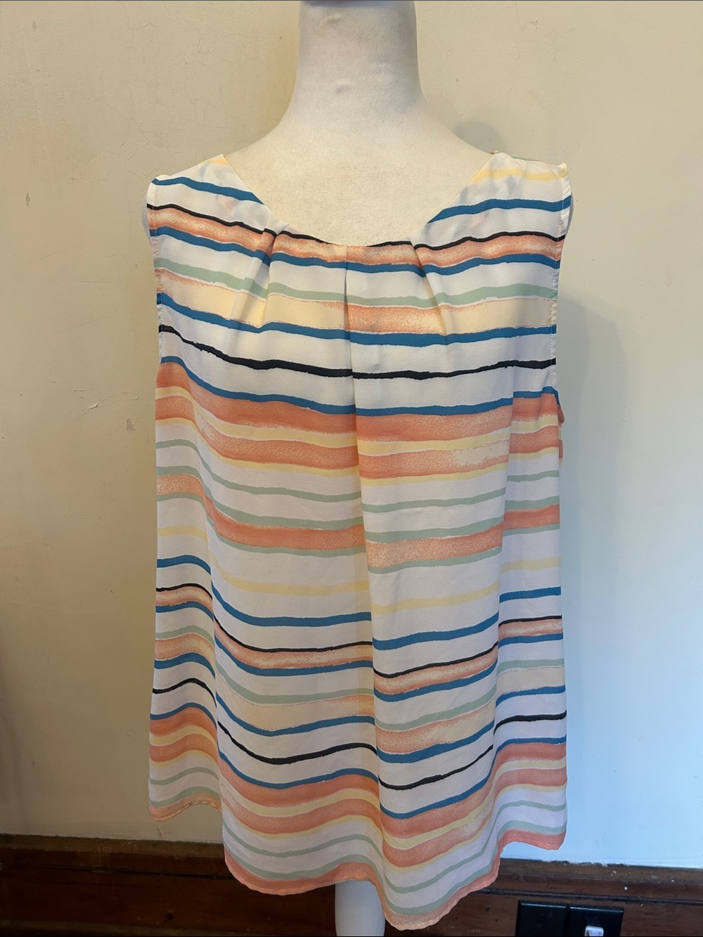 Loft Sleeveless Striped Summer Top in Pastel Multicolored Size L EUC